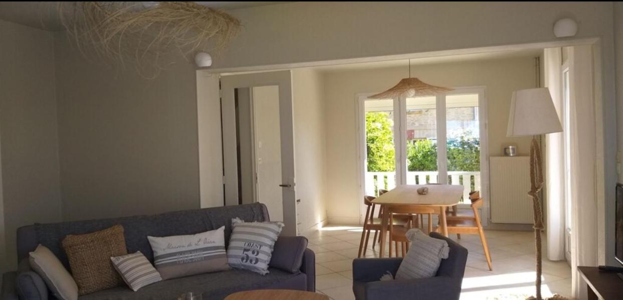 Vue Exceptionnelle En Front De Mer, 8 Personnes Ver-sur-Mer Exterior foto