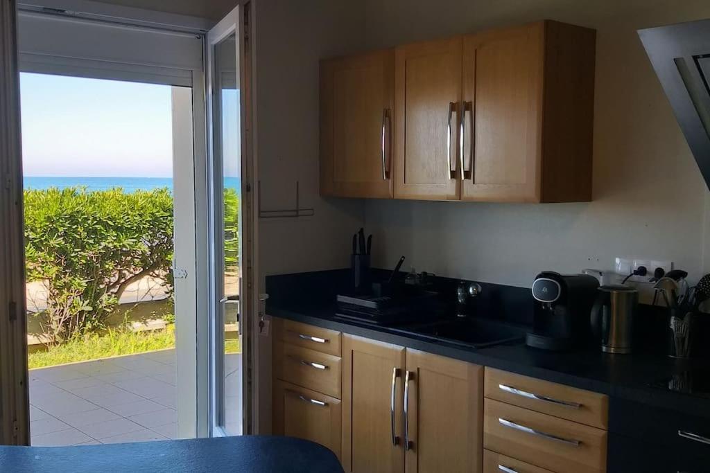 Vue Exceptionnelle En Front De Mer, 8 Personnes Ver-sur-Mer Exterior foto